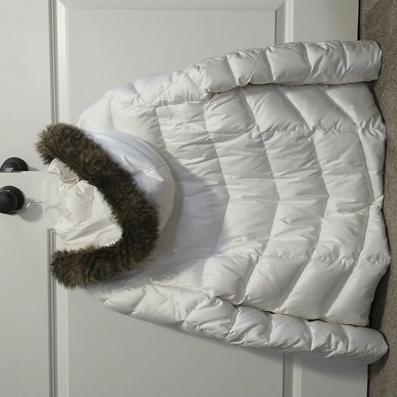 Jacket/ Coat - Picture 2 of 4